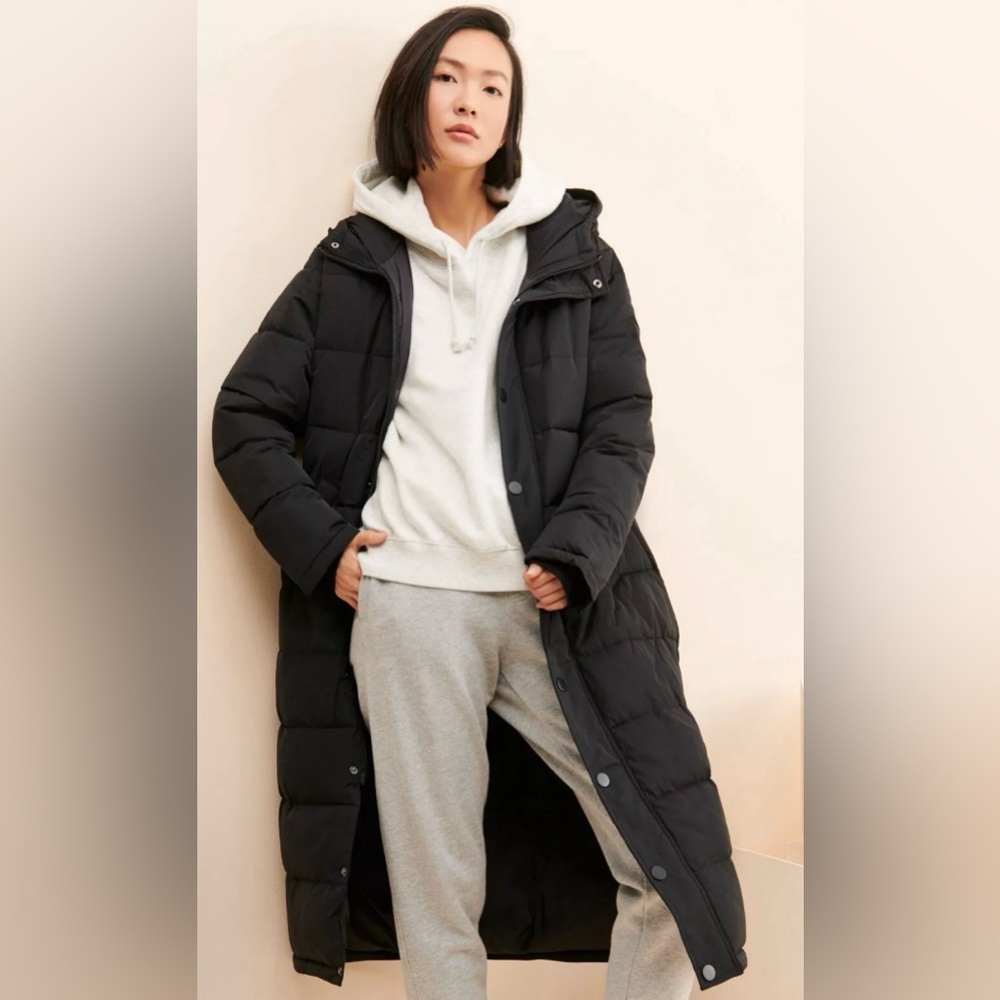 Elegant Black Long Puffer Jacket